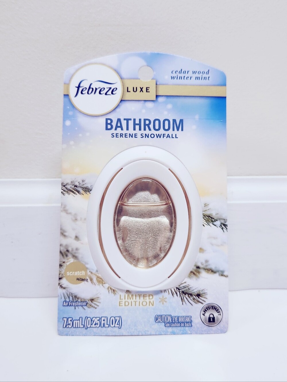 ⭐4/$15 Febreze Bathroom Air Freshener Serene Snowfall